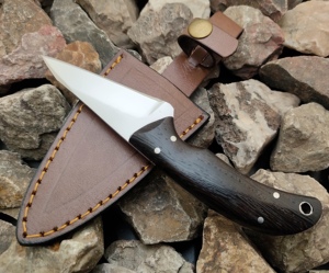 Cuchillo de acero inoxidable para exteriores con mango para camping, pesca, supervivencia y aplicaciones de campo. - Product Image 4