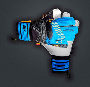 New Kid's Soccer Goalkeeper Gloves Best Quality Soft Gloves. - Product Image 4