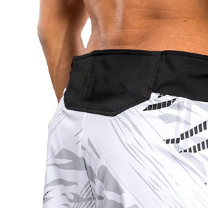 Shorts MMA personnalisés de qualité supérieure, sublimés, professionnels, pour adultes, entraînement et compétition, shorts de combat MMA pour hommes adultes - Product Image 4