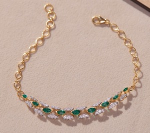 Pulsera de tenis de oro blanco de 18 quilates con diamantes de talla redonda y esmeraldas sintéticas, engaste de cera, certificado IGI, joyería de lujo para mujer - Product Image 3