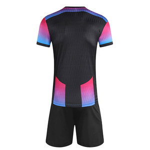 100% Polyester Made <b>Light</b> Weight Custom Made Soccer Uniform Top Quality New Arrival Team Wear Soccer Uniform OEM Size - Product Image 2
