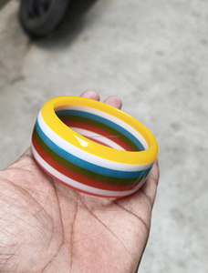 Pulsera de Resina Hecha a Mano, Diseño Redondo Multicolor a Rayas, Joyería Artesanal para Mujeres y Niñas, Gran Venta - Product Image 2