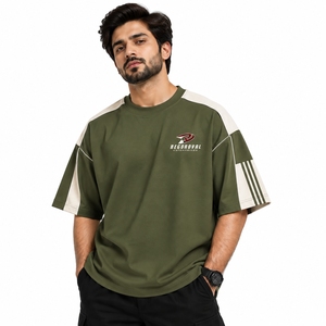 T-shirts surdimensionnés pour hommes en coton épais confortable, coupe ample et élégante, pour un usage quotidien et un style streetwear haut de gamme. - Product Image 1
