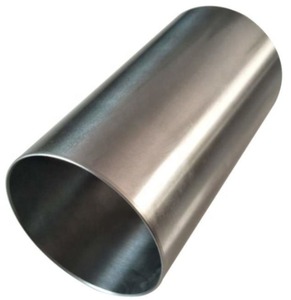 Pièces automobiles Santosh de qualité supérieure, chemise de cylindre de moteur Mitsubishi 4M41T, alésage de 98,5 mm, chemise de cylindre en fonte robuste, qualité OEM - Product Image 1