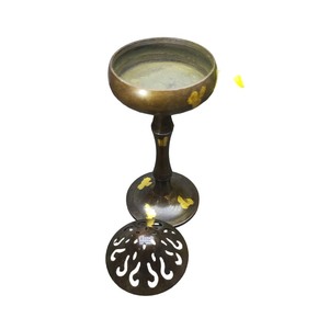 Support d'encensoir en bronze fait main de haute qualité avec encensoir perforé et incrustation dorée - Product Image 4