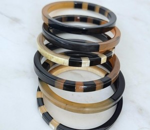 Pulseras y Brazaletes Únicos de Cuerno de Búfalo, Brazalete de Cuerno de Búfalo 100% Natural, Nuevo Diseño, Venta al por Mayor, Hecho a Mano por Timeless - Product Image 3