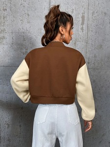 Veste courte pour femme style Letterman, personnalisable avec logo, service d'échantillonnage disponible, fabricant OEM - Product Image 3