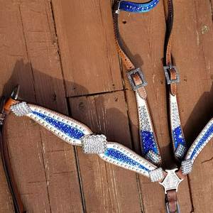 Conjunto de aparejos de cuero genuino para caballo estilo western con cierre de hebilla, cabezada y pechera azules con diseño de cocodrilo, personalizable - Product Image 3