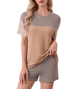 Ensemble 2 pièces t-shirt et short pour femme, tendance, 100% coton, pour un look décontracté, à prix avantageux - Product Image 1
