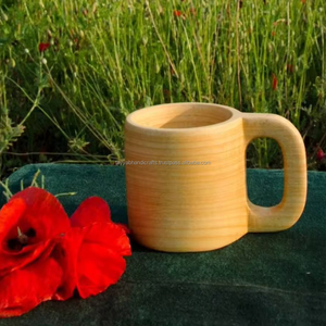 Tasse en bois d'olivier faite à la main Tasse en bois écologique Tasse à boire expresso de style japonais Tasse en bois naturel pour boissons froides et chaudes - Product Image 1