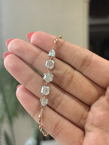 Pulsera Contemporánea de Oro de 14K con Diamantes Cultivados en Laboratorio, 4.10 Ct, Corte Asscher Hexagonal Seminavette, Regalo de Compromiso para Mujer, Joyería Fina de Lujo - Product Image 3