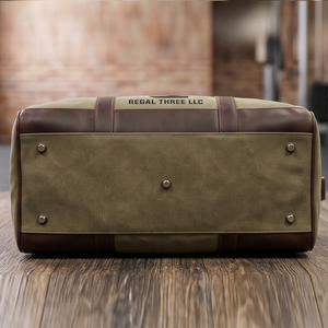 Bolsa de Lona Regal Three Canvas de 30-40L con Cierre de Cremallera, Correa Ajustable, Unisex, Estilo Casual, Camuflaje - Product Image 2