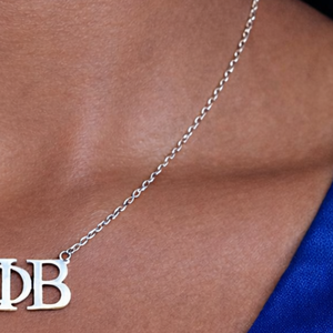 Collier avec pendentif lettre Zeta Phi Beta, minimaliste, style grec, chaîne en or ou argent, bijoux de sororité, cadeau élégant pour femme, à porter au quotidien - Product Image 5