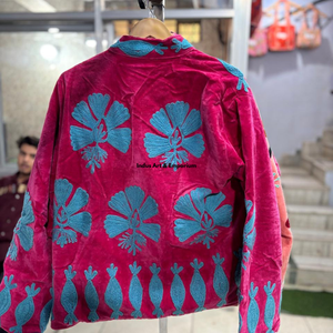 Chaqueta de algodón Suzani hecha a mano en India, chaqueta corta bordada a mano, abrigo unisex, chaqueta corta Suzani hecha a mano - Product Image 5