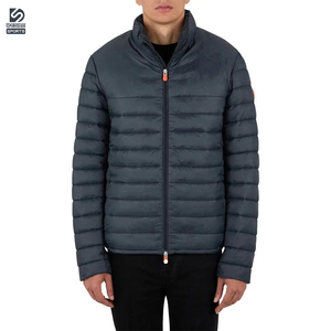 Vestes d'hiver pour hommes de haute qualité fabriquées au Pakistan, en tissu canvas, col montant, logo sur le devant, design personnalisé, vente en gros - Product Image 1