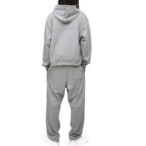 Sweat à capuche minimaliste avec logo sur la poitrine, en molleton de coton, coupe décontractée, style streetwear, fabrication OEM, vente en gros, gris clair - Product Image 2