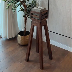 Quemador de incienso moderno de madera con detalles en cuero. Incensario de lujo para el hogar, pieza decorativa para usar con incienso - Product Image 4