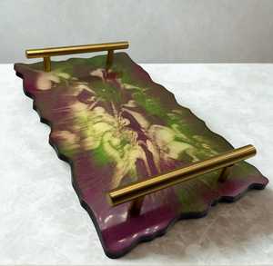 Plateau en résine fait main avec poignées dorées, plateau décoratif pour table basse - Product Image 4