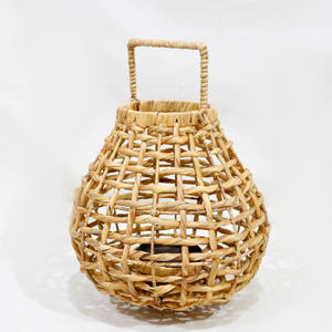 Bougeoirs de lanterne en bambou de rotin écologiques, suspendus faits à la main de style chinois pour la décoration intérieure - Product Image 4