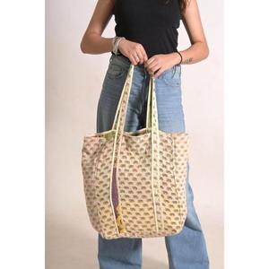 Bolso Tote Bohemio de Algodón Kantha para Mujer, Hecho a Mano, Estilo Vintage, para Compras, Playa o Hombro - Product Image 1
