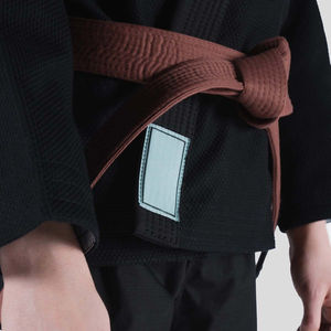 Kimono Moderno de Jiu Jitsu Brasileño (BJJ) Ligero de Algodón Pearl Weave, Uniforme Duradero para Artes Marciales con Diseño Profesional - Product Image 4