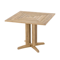 Ensemble de table et 4 chaises de restaurant, meubles de jardin durables et écologiques pour la salle à manger en plein air, par Rachel Natalie