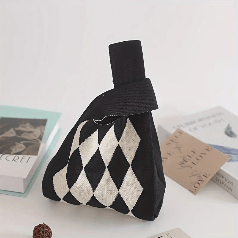 Black+ White Diamond Color