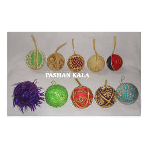 ลูกบอลปักมือ Zari ขนาดมาตรฐานสำหรับคริสต์มาส - Product Image 1