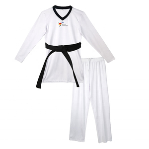 Vêtements d'entraînement d'arts martiaux légers et durables pour l'école, les académies et les clubs : Dobok de Taekwondo et Kimono de Karaté en gros - Product Image 1