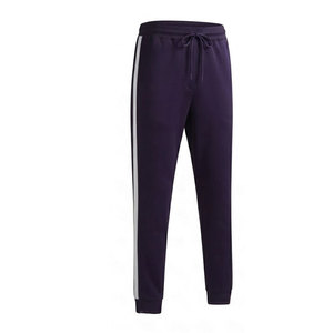 Ensemble de vêtements de sport pour homme, respirant, pour la course à pied, les entraînements, les exercices et les activités de plein air du week-end - Product Image 3