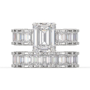 Anillo de Plata Maciza con Diamante Moissanita Esmeralda Solitario, Diseño Apilable, Regalo Navideño para Mujer - Product Image 5
