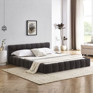 Letto matrimoniale imbottito con testiera in tessuto ciniglia spesso e piattaforma in legno massello - Product Image 2