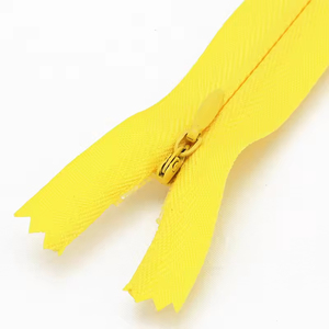 Couleurs personnalisées 3 #   Fermeture éclair invisible en plastique à extrémité fermée pour robes de mariée, maillots de bain, oreillers, accessoires vestimentaires, textiles de maison - Product Image 5