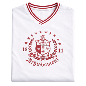 Maglietta con scollo a V con stemma Kappa Alpha Psi, bianca, abbigliamento per fraternità greca con design classico, comfort premium e vestibilità elegante - Product Image 6