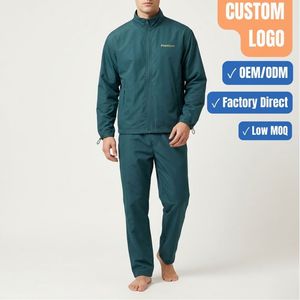 Fabricant de survêtements en nylon avec logo personnalisé, survêtement d'entraînement imperméable pour l'extérieur - Product Image 2