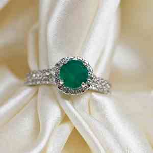 Anillo de Compromiso de Plata de Ley con Ónix Verde, Anillo de Piedras Preciosas de Lujo Hecho a Mano con Engaste de Puntas, Joyería Certificada para Fiestas - Product Image 6