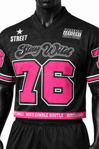 Nueva Camiseta de Fútbol Americano Personalizada 100% Poliéster Transpirable de Manga Corta y Ligera con Diseño de Malla Azul Marino y Rojo Escarlata - Product Image 6