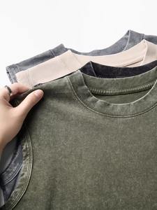 เสื้อกล้ามออกกำลังกายผ้าคอตตอนหนาน้ำหนักมากทรงโอเวอร์ไซส์สำหรับผู้ชาย เสื้อยืดทรงเข้ารูปแบบคัทออฟ ล้างสีแบบแอซิดวอช รับสกรีนโลโก้ เสื้อยืดทรงหลวม - Product Image 6