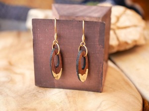 Boucles d'oreilles en bois style rustique, ambiance campagnarde, couleur unie, prix usine, vente en gros - Product Image 5