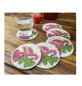 Ensemble de sous-verres et sets de table perlés de luxe classiques faits à la main pour verres à vin - Product Image 1