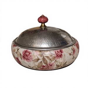 Olla Moderna Decorativa para Guisos con Tapa de Acero Inoxidable Martillado, Diseño Floral Tropical Azul, Olla para Servir y Mantener la Comida Caliente - Product Image 1