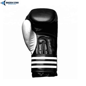 Gants de boxe Daizen Star International en cuir PU rouge respirant, à doigts entiers, avec fermeture à lacets au poignet, pour adultes - Product Image 4