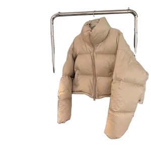 2025 abrigo ultraligero sin costuras para mujer moda de invierno cuello levantado rompevientos prendas de vestir piel de oveja característica transpirable - Product Image 1