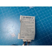 Interruptor automático de estado sólido SMC D-M9PJ usado como pieza de repuesto para equipos semiconductores antiguos