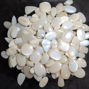 Venta al por mayor de gemas de piedra lunar blanca natural de alta calidad, cabujones pulidos lisos, gemas sueltas ovaladas de varios tamaños, certificadas por terceros. - Product Image 3