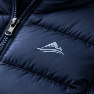 Abrigo Acolchado Negro Personalizado para Mujer - Suministro Directo de Fábrica, Venta al por Mayor OEM, Chaquetas Acolchadas Personalizadas para Mujer, Pedidos al por Mayor - Product Image 4