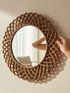 Miroir sur pied en verre concave Art Déco moderne avec écran LED pour salon, chambre, salle de bain, entrée - Product Image 1