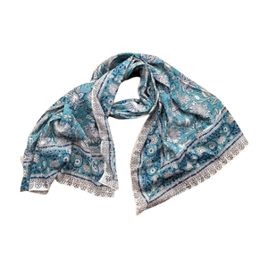 Écharpes carrées pour femmes Tissu doux léger Accessoires de mode élégants Fourniture à faible quantité minimale de commande - Product Image 1