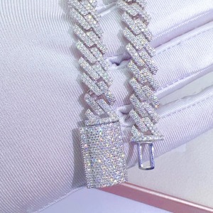 Chaîne en diamant mossinate de qualité export, style Hip-Hop, pour hommes et femmes, disponible au meilleur prix depuis l'Inde. - Product Image 2