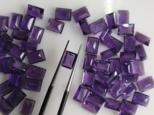 Ametyste africaine naturelle 7x5MM taille baguette, violet, meilleure qualité, pierres précieuses en vrac pour la fabrication de bijoux - Product Image 4
